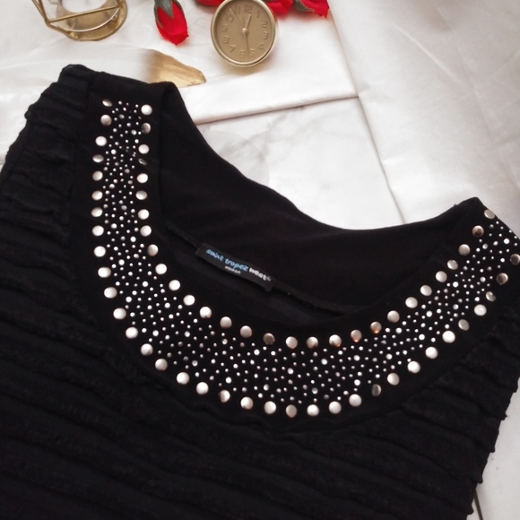 Embellished Ruffle Blouse - Picture 5 of 7